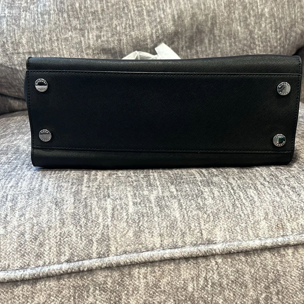 *NWT* Michael Kors Black Leather Emma Bag - Picture 5 of 16